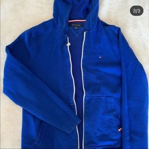 tommy Hilfiger sweater
